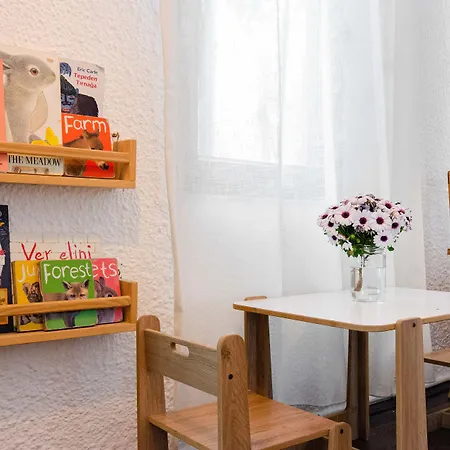 Oda ve Kahvaltı Paydos 4*