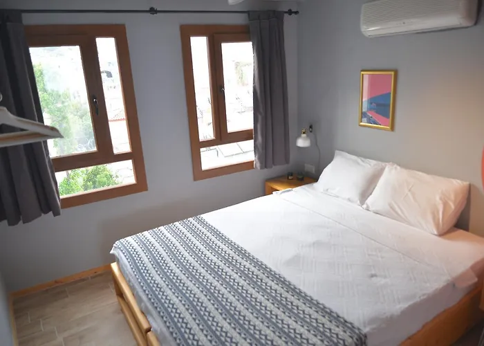 Paydos Bed & Breakfast